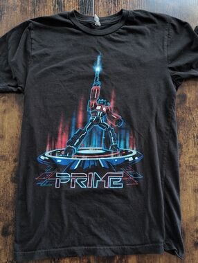 PRIME Robot Graphic Tee | Retro Sci-Fi Gamer Shirt | Black Tee Size Small